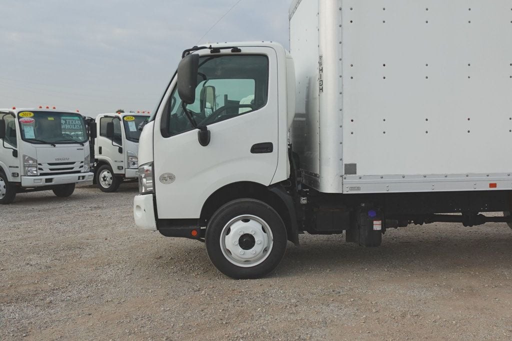 2020 HINO 195 (18ft Box with Step Bumper) - 22548514 - 5