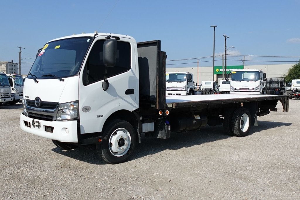 2020 HINO 195 (20ft Flatbed with Lift Gate) - 22526024 - 2