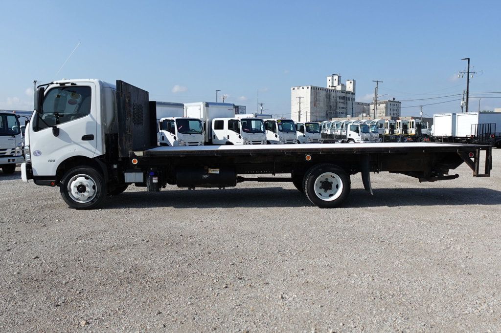 2020 HINO 195 (20ft Flatbed with Lift Gate) - 22526024 - 3