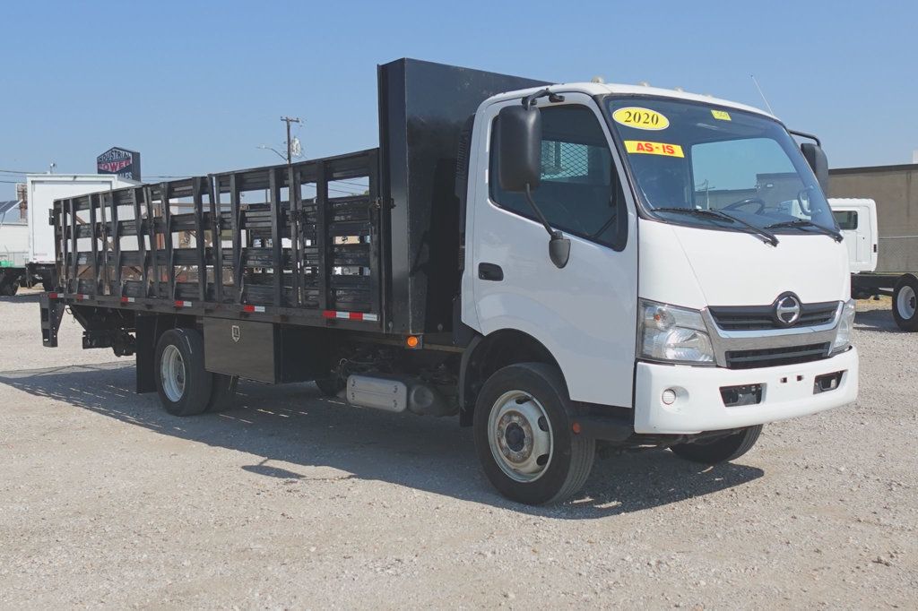 2020 HINO 195 (21ft Stakebed with Lift Gate) - 23062622 - 0