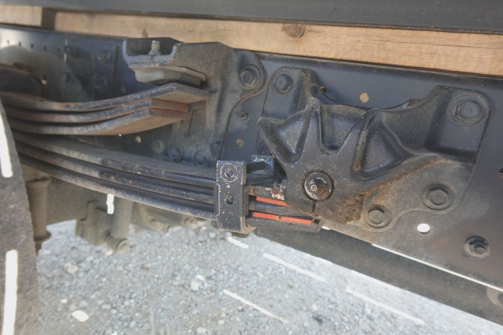 2020 HINO 195 (21ft Stakebed with Lift Gate) - 23062622 - 15