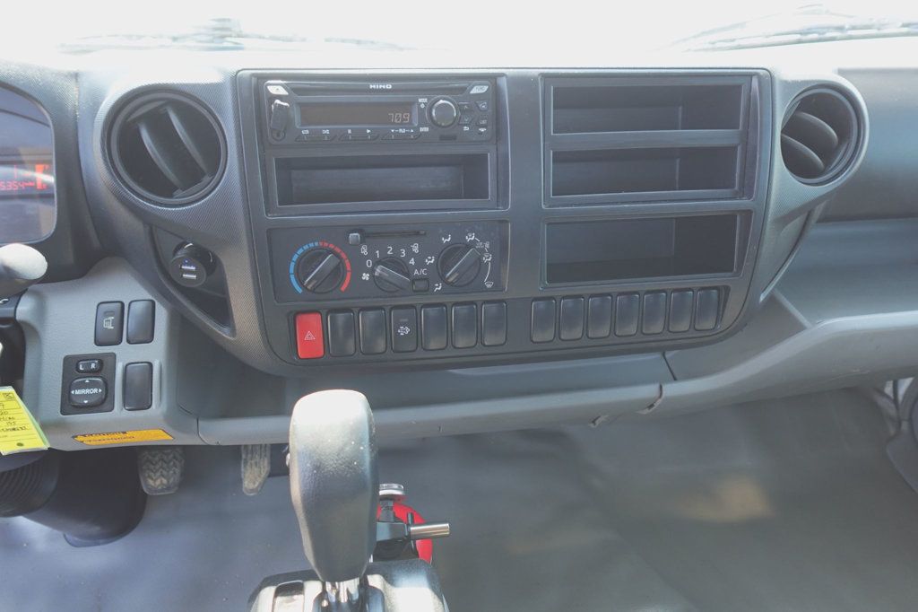 2020 HINO 195 (21ft Stakebed with Lift Gate) - 23062622 - 33