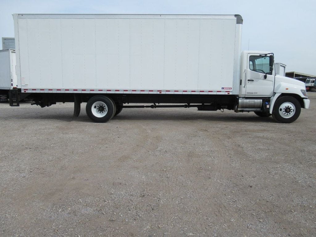 2020 HINO 268 (26ft Box with Lift Gate) - 22327047 - 6