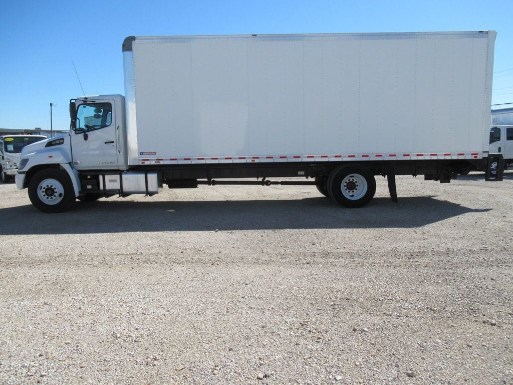 2020 HINO 268 (26ft Box with Lift Gate) - 22386315 - 3