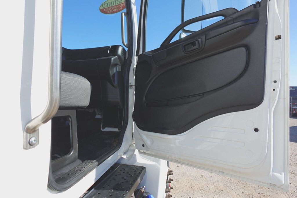 2020 HINO 268 (26ft Box with Lift Gate) - 22972344 - 19