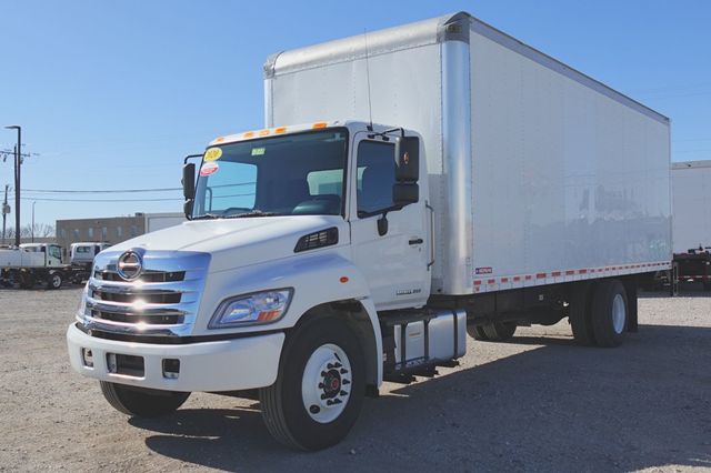 2020 HINO 268 (26ft Box with Lift Gate) - 22972344 - 2