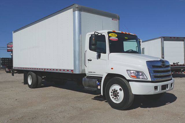2020 HINO 268 (26ft Box with Lift Gate) - 22973271 - 0