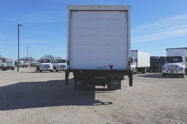2020 HINO 268 (26ft Box with Lift Gate) - 22973271 - 9
