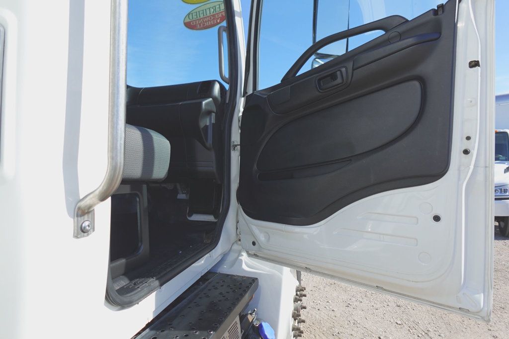 2020 HINO 268 (26ft Box with Lift Gate) - 22973271 - 19
