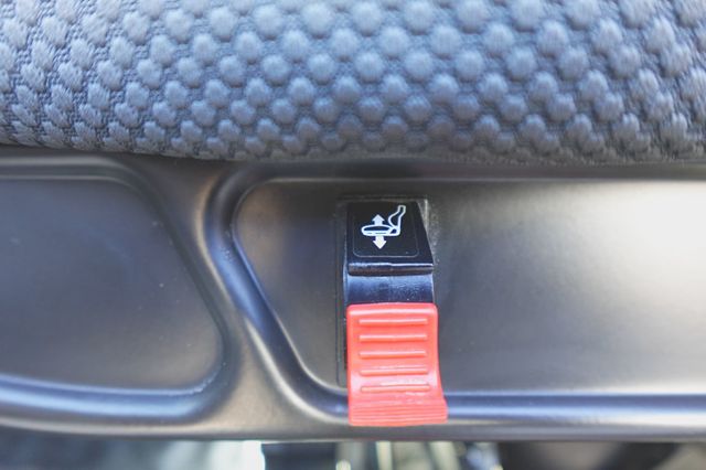 2020 HINO 268 (26ft Box with Lift Gate) - 22973271 - 23