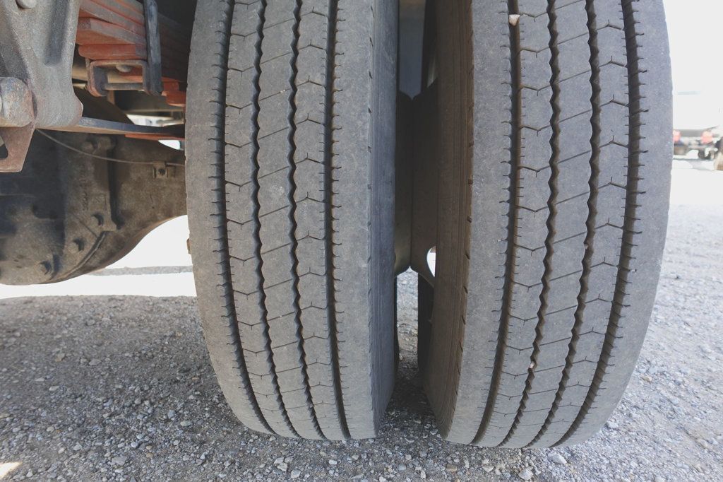 2020 HINO 268 (26ft Box with Lift Gate) - 22973271 - 45