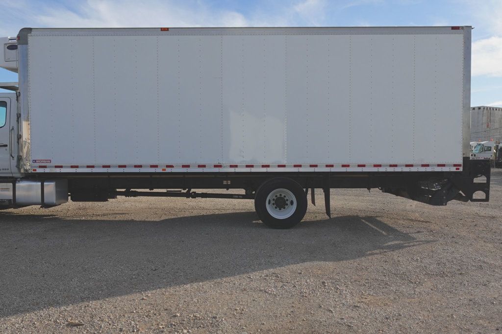 2020 HINO 338D (28ft Reefer with Gate) - 22739379 - 4