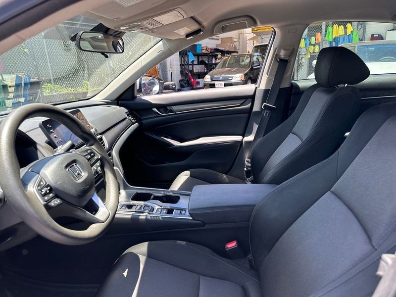 2020 Honda Accord Hybrid Sedan - 23047162 - 11