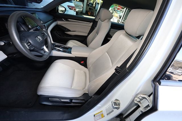 2020 HONDA Accord Sedan LX 1.5T CVT - 22973408 - 11