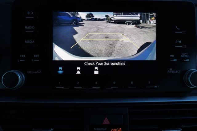 2020 HONDA Accord Sedan LX 1.5T CVT - 22973408 - 26