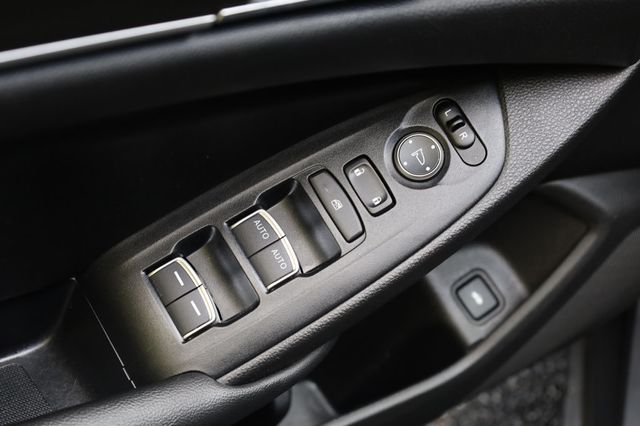 2020 Honda Accord Sedan LX 1.5T CVT - 22925227 - 34