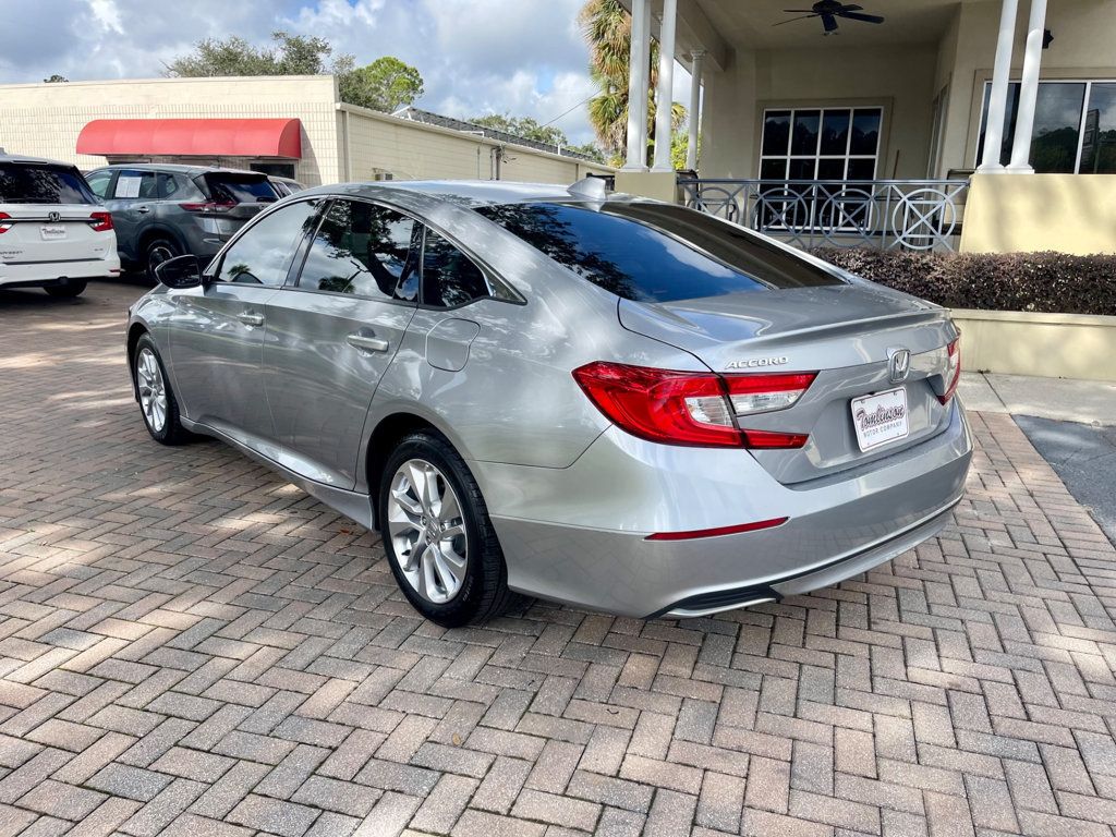 2020 Honda Accord LX 1.5T photo 3