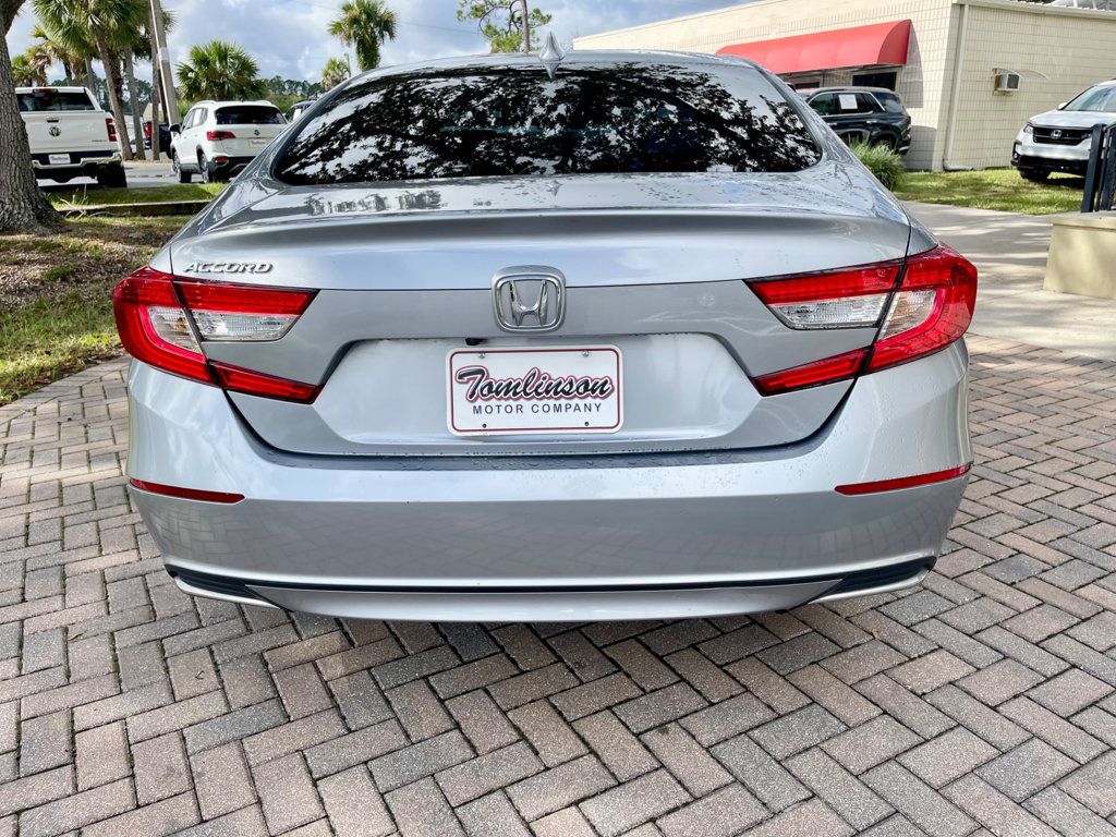 2020 Honda Accord LX 1.5T photo 4