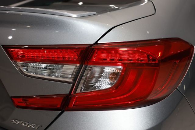 2020 Honda Accord Sedan Sport 1.5T CVT - 22985977 - 38