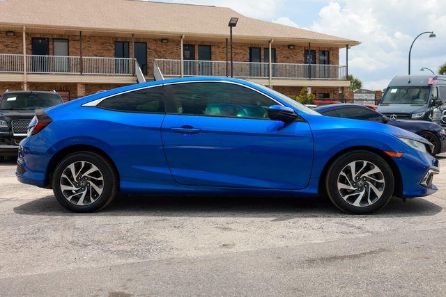 2020 Honda Civic Coupe LX CVT - 23016567 - 15