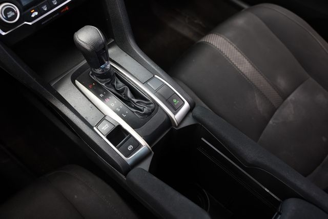 2020 Honda Civic Coupe LX CVT - 23016567 - 38