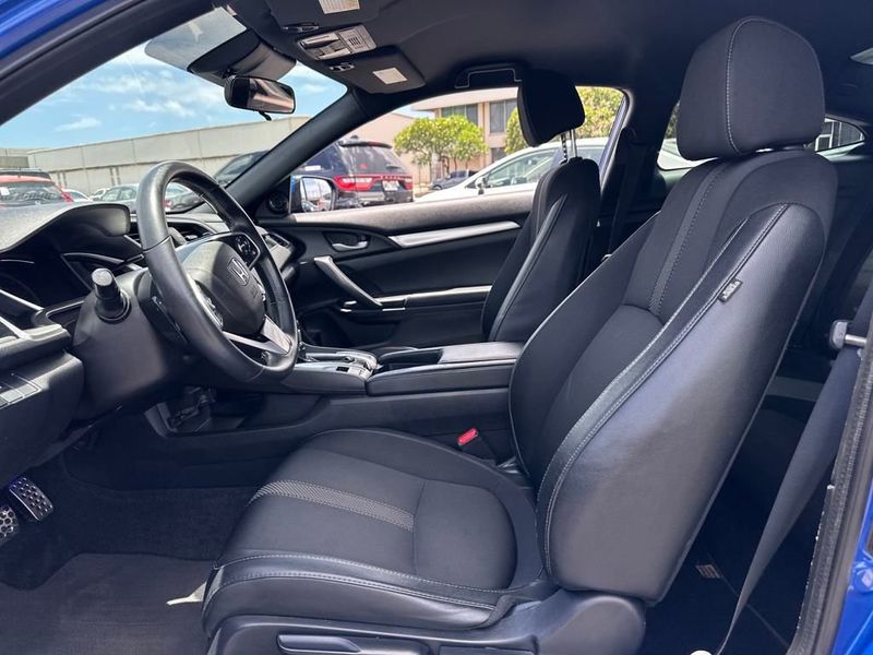 2020 Honda Civic Sport photo 11