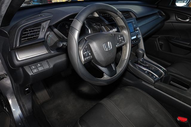2020 HONDA Civic Hatchback LX CVT - 23044249 - 17