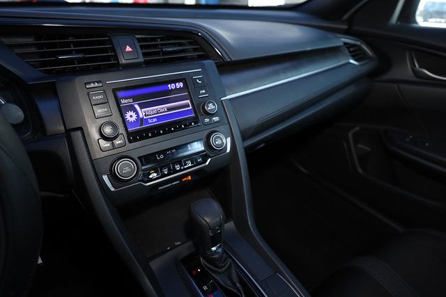 2020 HONDA Civic Hatchback LX CVT - 23044249 - 20