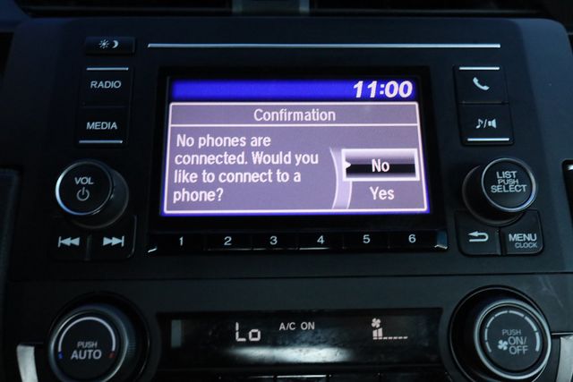 2020 HONDA Civic Hatchback LX CVT - 23044249 - 22
