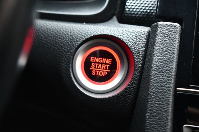 2020 Honda Civic Hatchback Sport CVT - 22971821 - 26