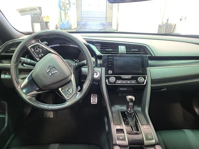 2020 Honda Civic Hatchback Sport CVT - 22971821 - 5