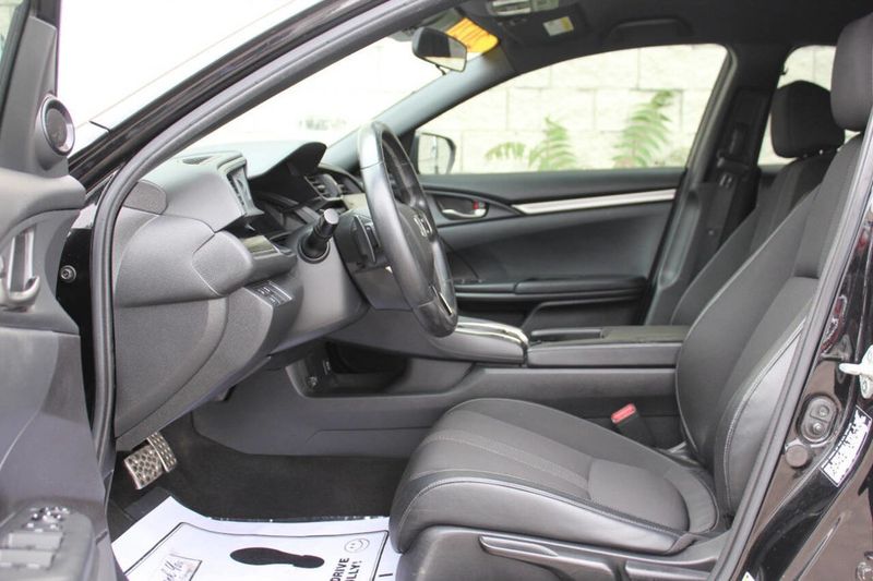 2020 Honda Civic Hatchback Sport CVT - 22887050 - 8