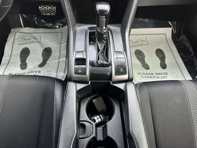 2020 Honda Civic Hatchback Sport CVT - 22993948 - 21