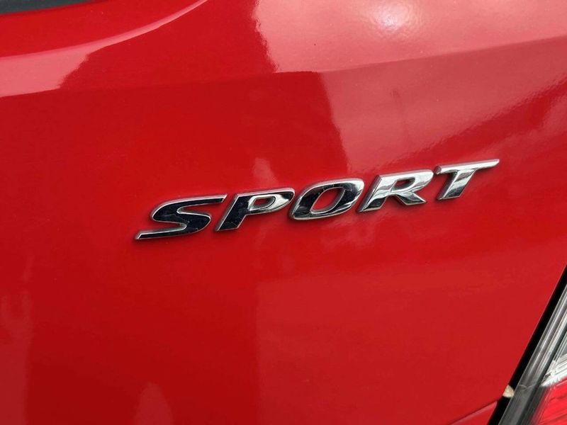 2020 Honda Civic Hatchback Sport CVT - 22993948 - 31