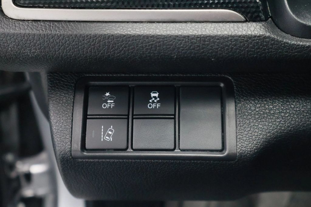 2020 Honda Civic Sport Hatchback photo 14