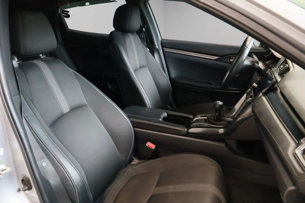 2020 Honda Civic Sport Hatchback photo 27