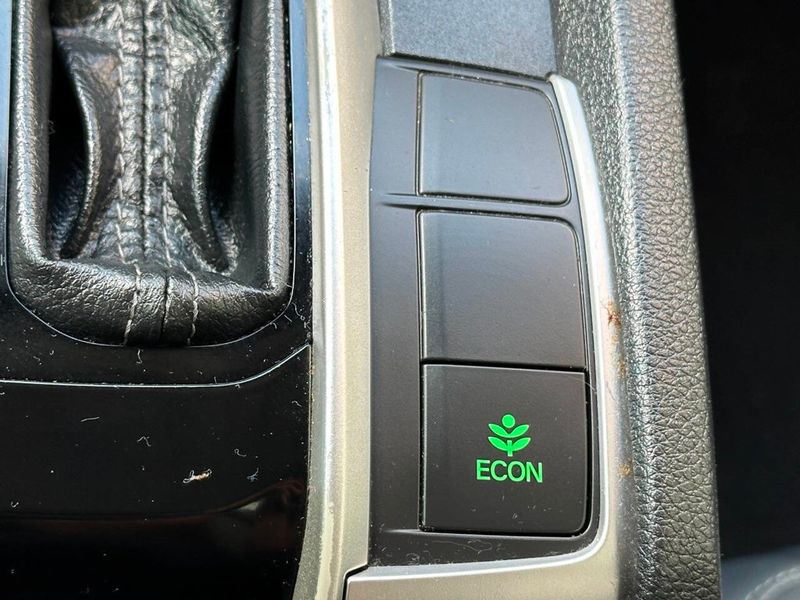 2020 Honda Civic Sedan EX CVT - 22883309 - 42