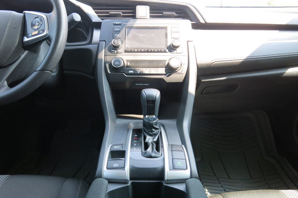 2020 Honda Civic LX photo 21