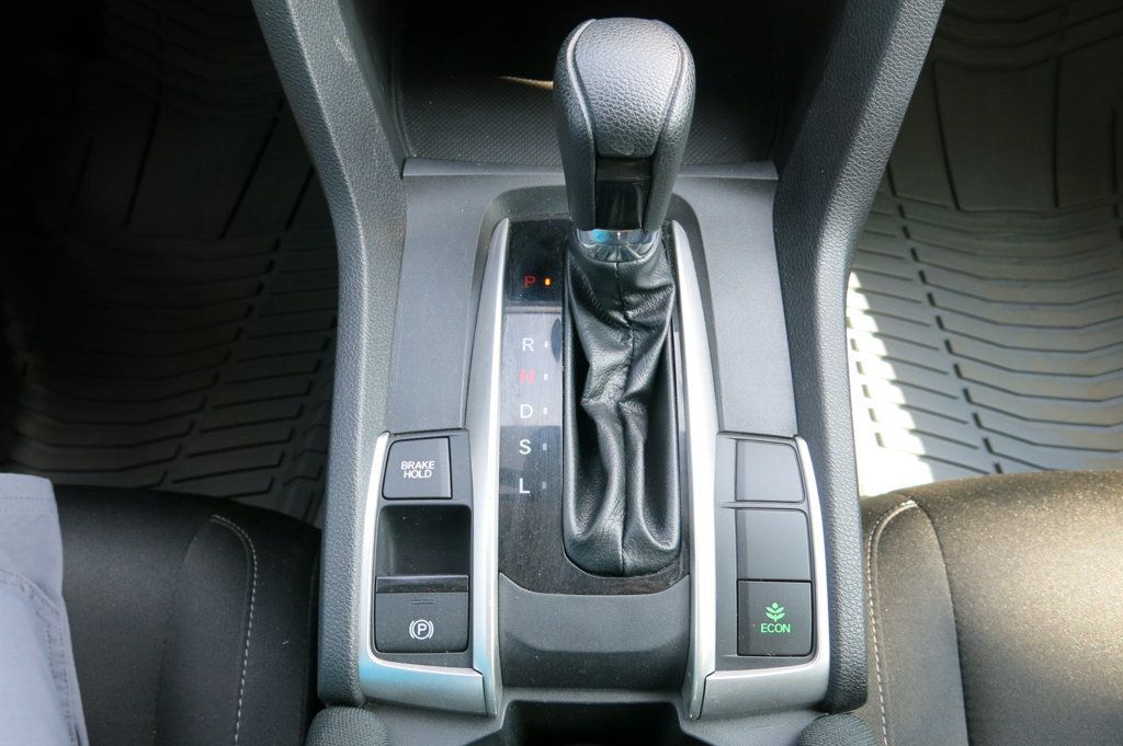 2020 Honda Civic LX photo 28