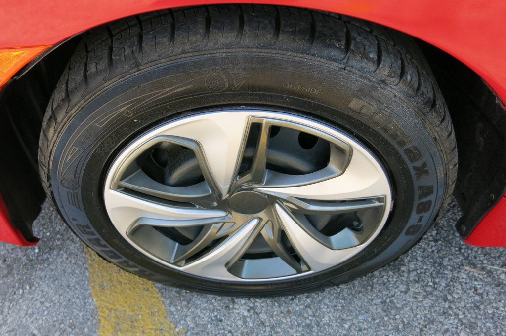 2020 Honda Civic LX photo 33