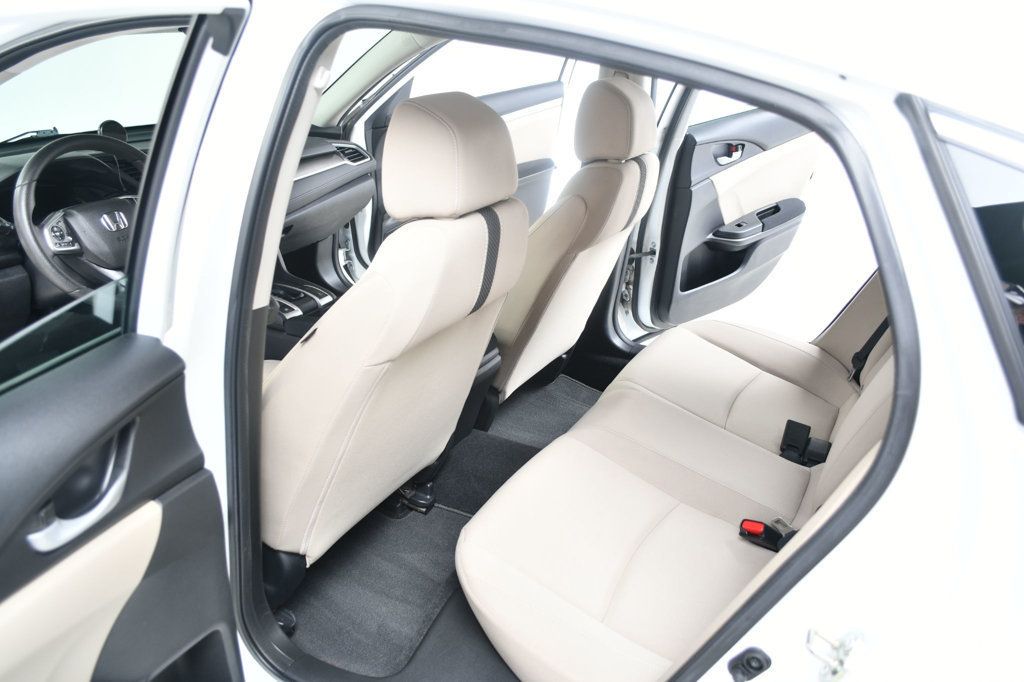 2020 Honda Civic LX photo 30