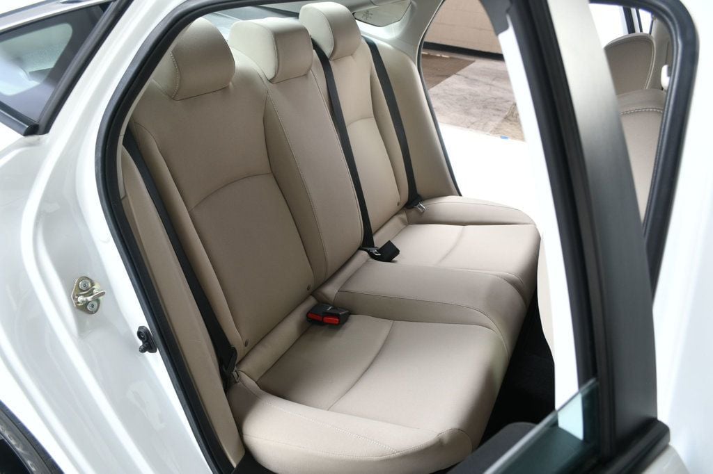 2020 Honda Civic LX photo 33