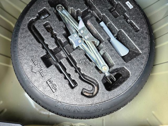 2020 Honda Civic Sedan LX CVT - 23053632 - 14