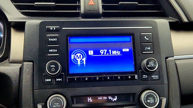 2020 Honda Civic Sedan LX CVT - 22975913 - 16