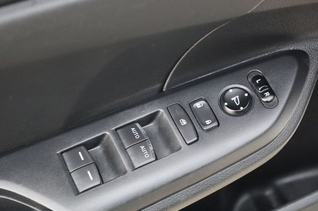 2020 Honda Civic Sedan LX CVT w/ Honda Sense! - 22970864 - 28