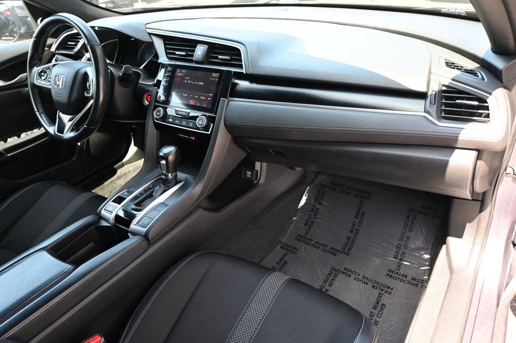 Honda Civic photo 12