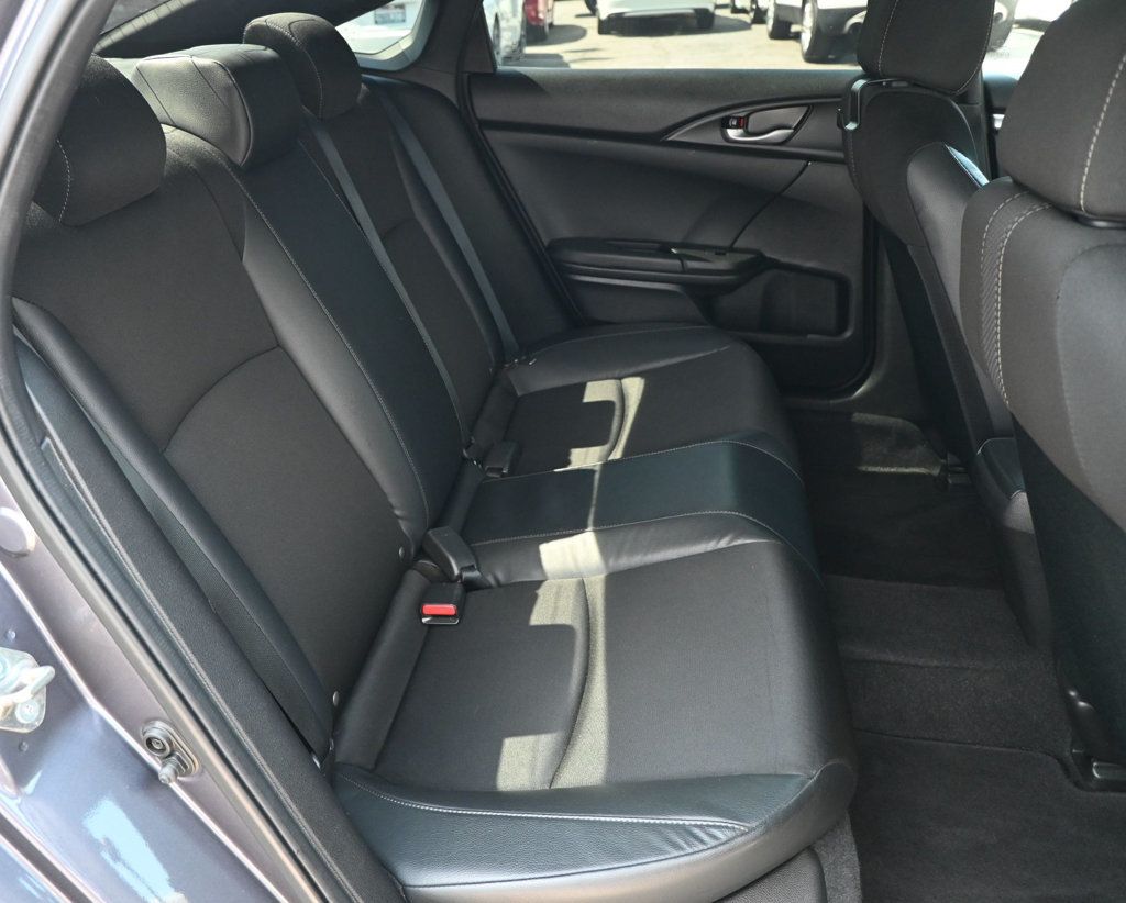 Honda Civic photo 19