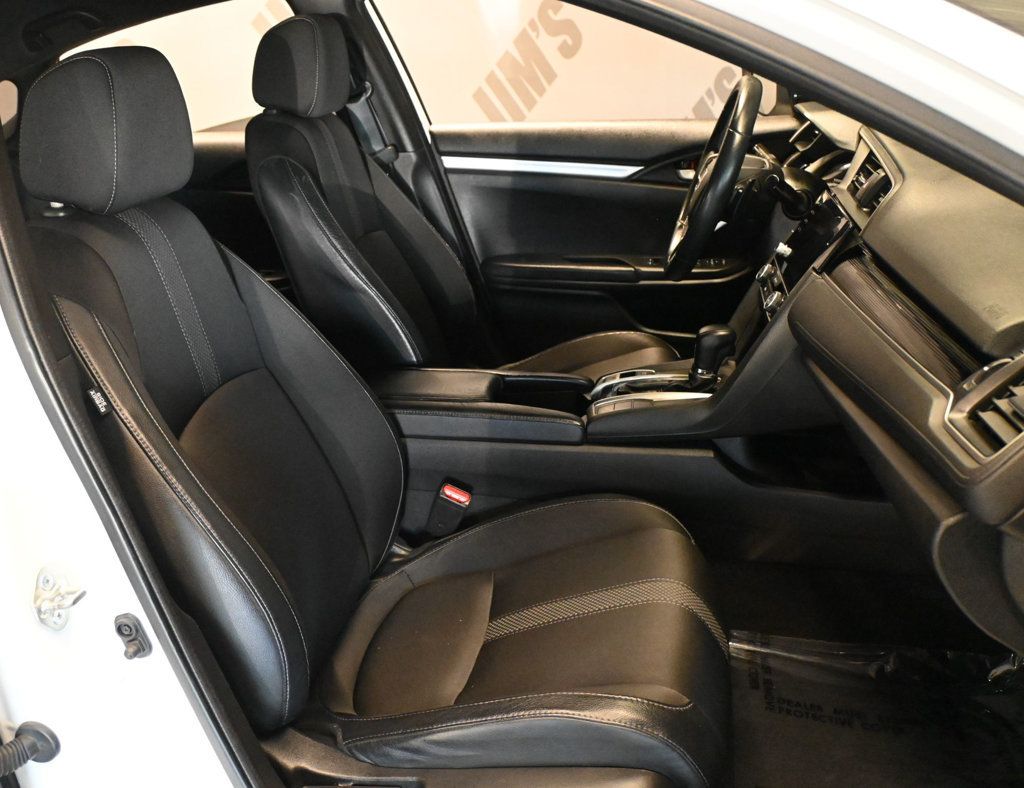Honda Civic photo 12