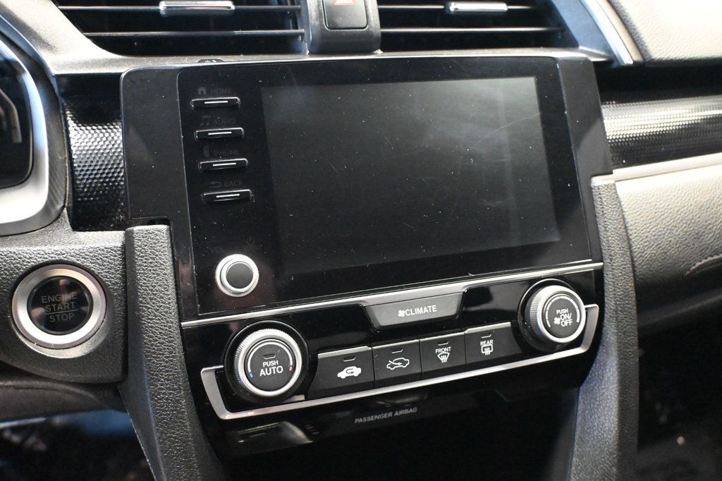 Honda Civic photo 8