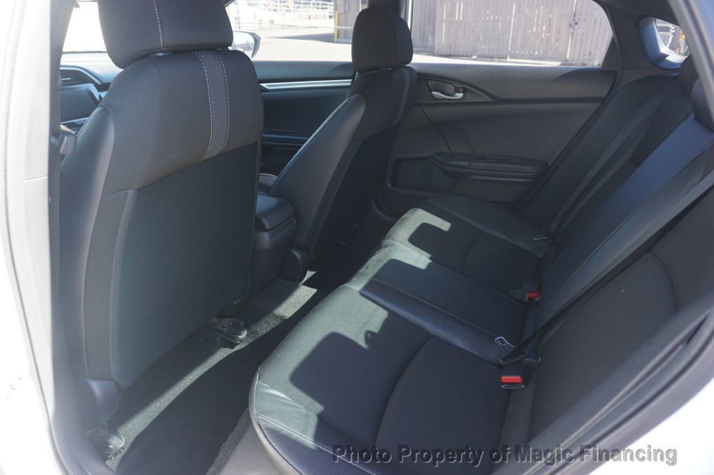 2020 Honda Civic Sedan Sport CVT - 22933348 - 10